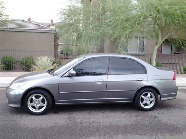 2004 Honda Civic 4DR SDN Hybrid