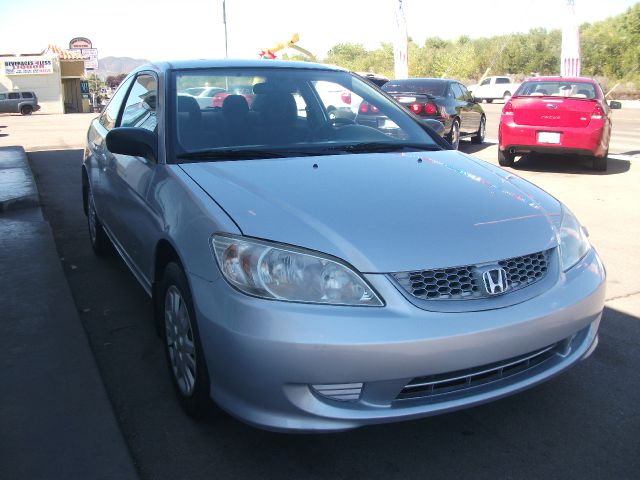 2004 Honda Civic 2dr Reg Cab 120.5 WB