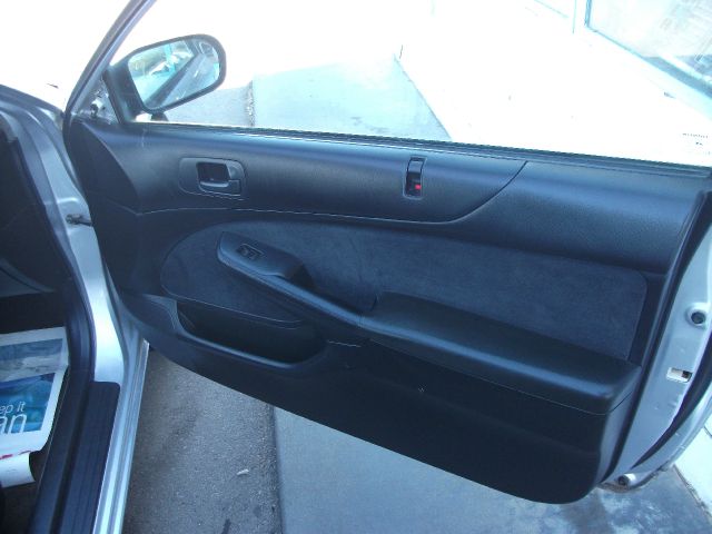 2004 Honda Civic 2dr Reg Cab 120.5 WB