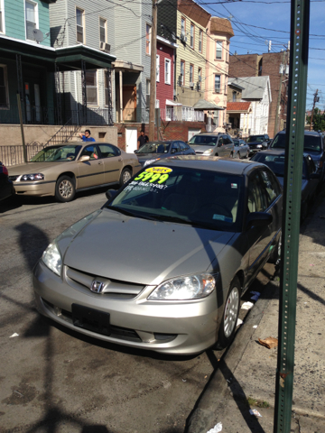 2005 Honda Civic 2dr Reg Cab 120.5 WB