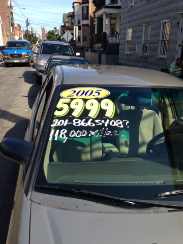 2005 Honda Civic 2dr Reg Cab 120.5 WB