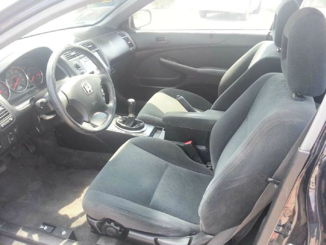 2005 Honda Civic 1500 CREW CAB 1