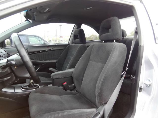 2005 Honda Civic Sel...new Tires