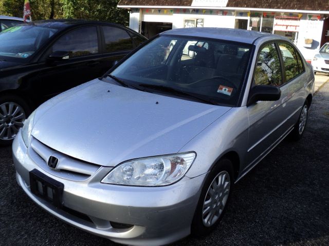 2005 Honda Civic 2dr Reg Cab 120.5 WB