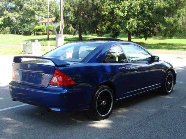 2005 Honda Civic WS Reg. Cab Short Bed 2WD