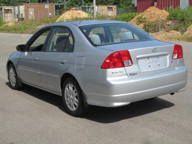 2005 Honda Civic 3500 Reg. Cab 8-ft. Bed D