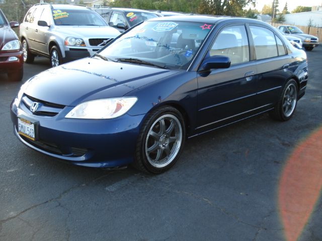 2005 Honda Civic ZQ8 LS