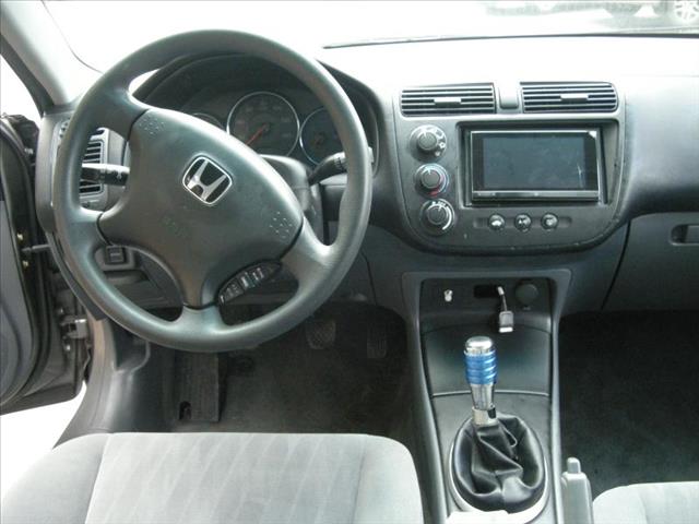 2005 Honda Civic 2.0T Avant Quattro