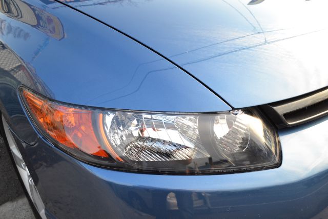 2006 Honda Civic 2dr Reg Cab 120.5 WB