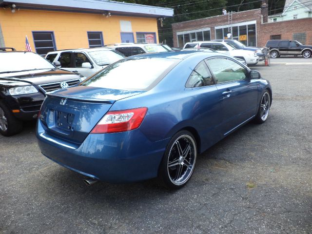 2006 Honda Civic 2dr Reg Cab 120.5 WB