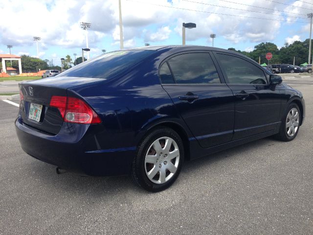 2006 Honda Civic 2dr Reg Cab 120.5 WB