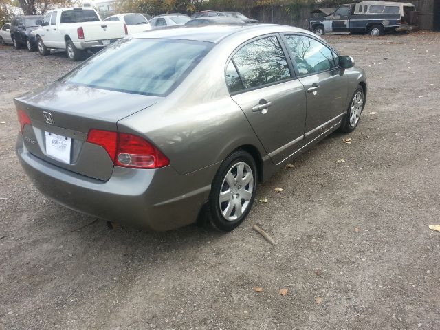 2006 Honda Civic 2dr Reg Cab 120.5 WB