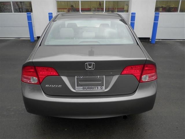 2006 Honda Civic 4DR SE (roof)
