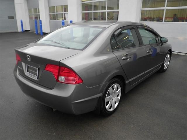 2006 Honda Civic 4DR SE (roof)