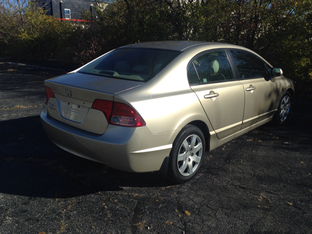 2007 Honda Civic 2dr Reg Cab 120.5 WB