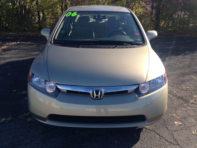 2007 Honda Civic 2dr Reg Cab 120.5 WB