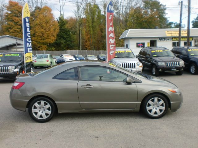 2007 Honda Civic 2dr Reg Cab 120.5 WB