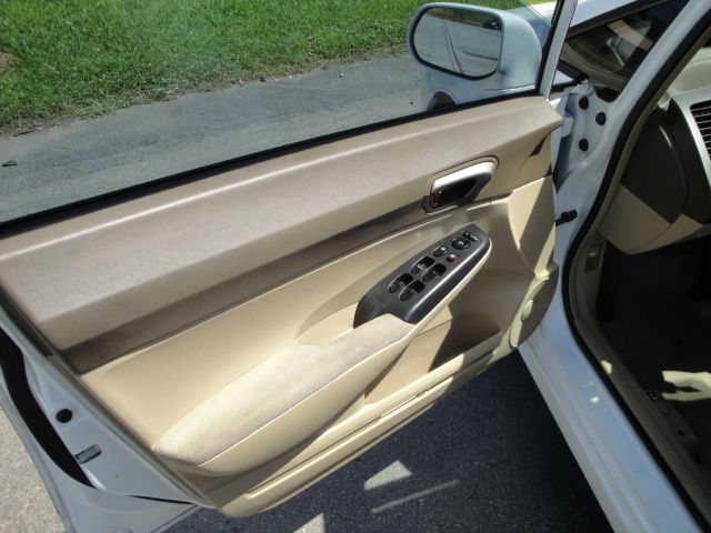 2007 Honda Civic 2dr Reg Cab 120.5 WB