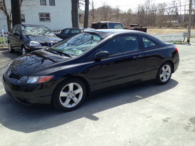 2007 Honda Civic 2dr Reg Cab 120.5 WB