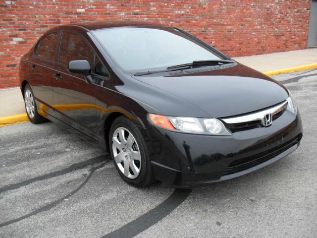 2007 Honda Civic 2dr Reg Cab 120.5 WB