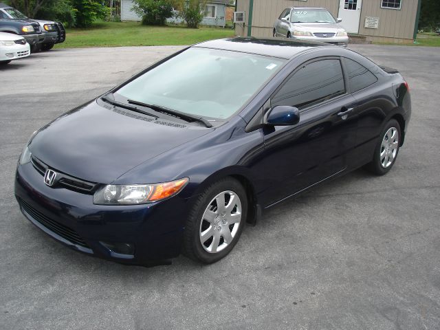 2007 Honda Civic 2dr Reg Cab 120.5 WB