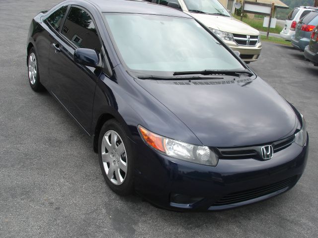 2007 Honda Civic 2dr Reg Cab 120.5 WB