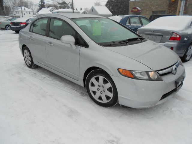 2007 Honda Civic 2dr Reg Cab 120.5 WB