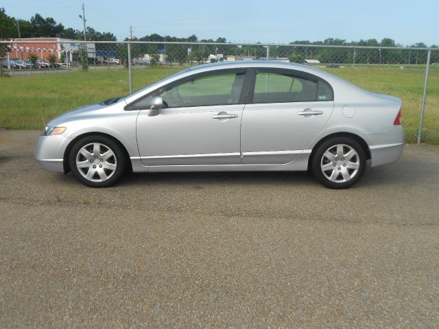 2007 Honda Civic 2dr Reg Cab 120.5 WB