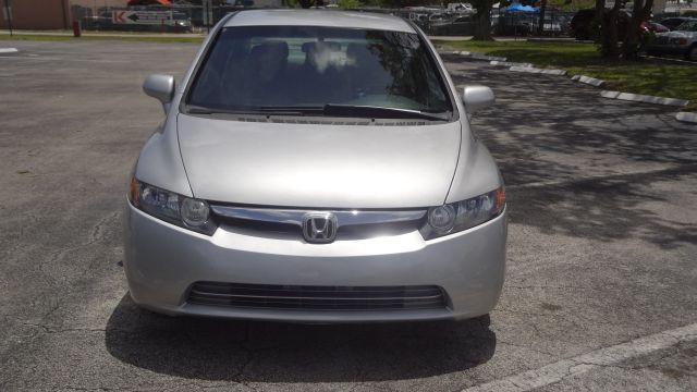 2007 Honda Civic 2dr Reg Cab 120.5 WB