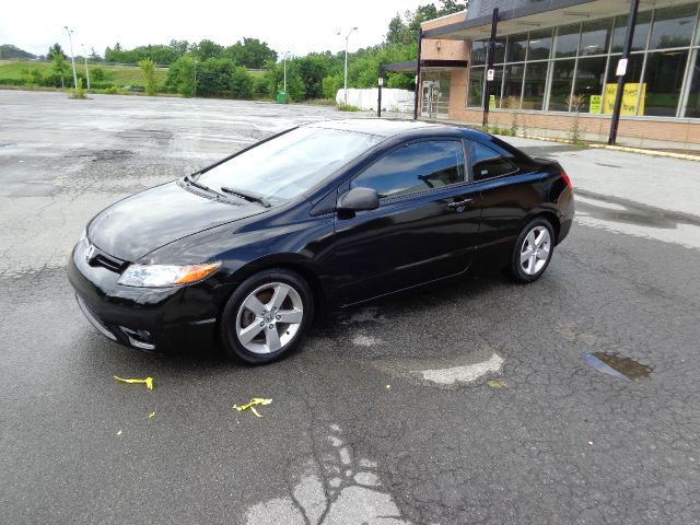 2007 Honda Civic 2dr Reg Cab 120.5 WB