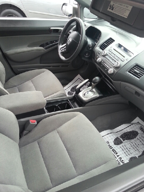 2007 Honda Civic 2dr Reg Cab 120.5 WB