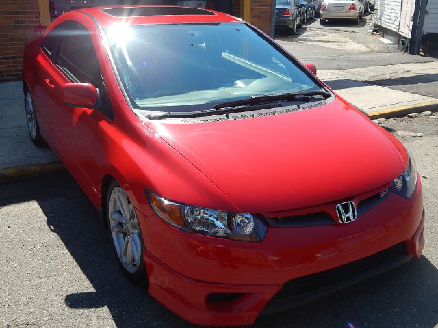 2007 Honda Civic L.T. 4-w.d. 5.3L