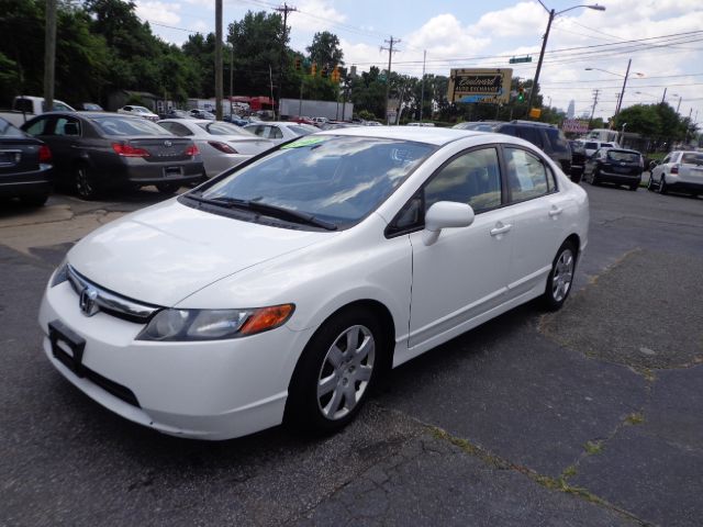 2007 Honda Civic 2dr Reg Cab 120.5 WB