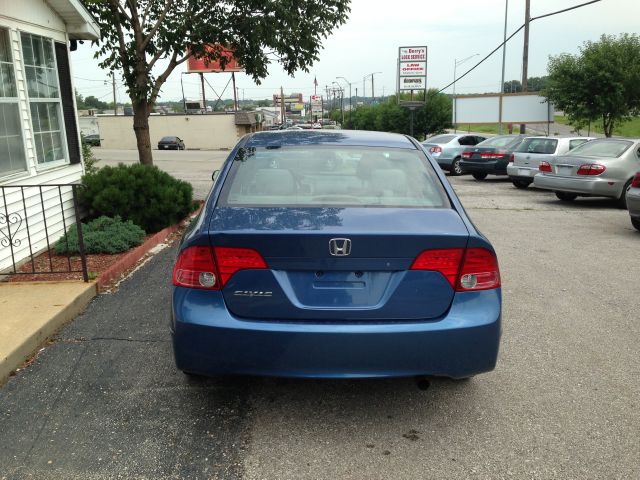 2007 Honda Civic 2dr Reg Cab 120.5 WB