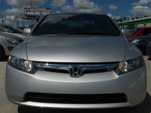 2007 Honda Civic 2dr Reg Cab 120.5 WB