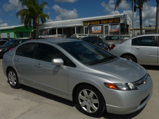 2007 Honda Civic 2dr Reg Cab 120.5 WB