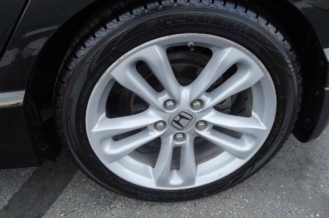 2008 Honda Civic XLT ~ 3rd Row Sunroof 4x4