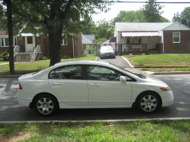 2008 Honda Civic 2dr Reg Cab 120.5 WB