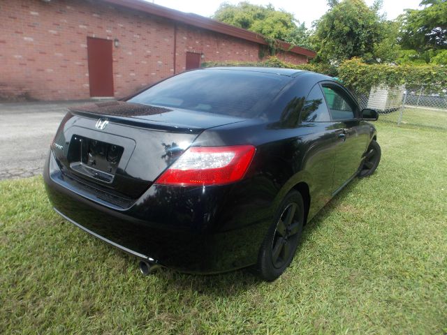 2008 Honda Civic 2dr Reg Cab 120.5 WB