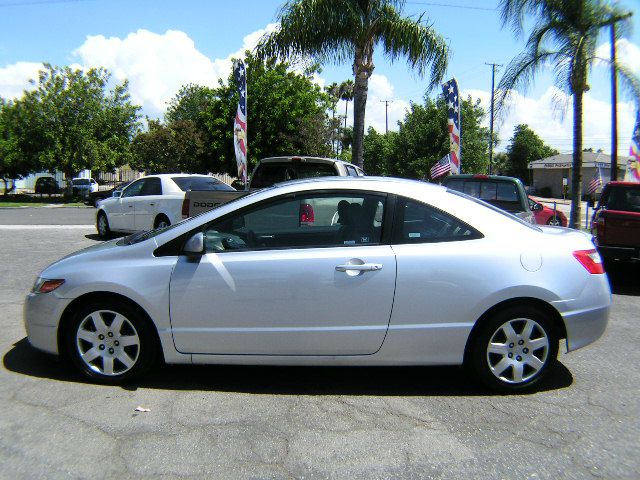 2008 Honda Civic 2dr Reg Cab 120.5 WB