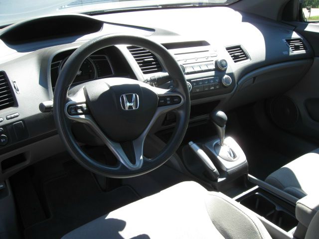 2008 Honda Civic 2dr Reg Cab 120.5 WB