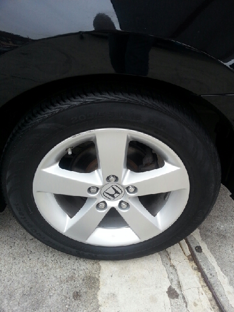 2008 Honda Civic 2dr Reg Cab 120.5 WB