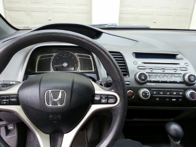 2008 Honda Civic 2dr Reg Cab 120.5 WB