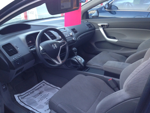2008 Honda Civic 2dr Reg Cab 120.5 WB