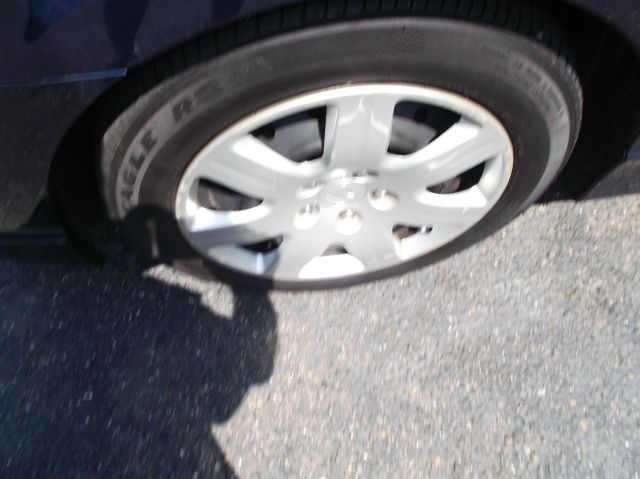 2008 Honda Civic 2dr Reg Cab 120.5 WB