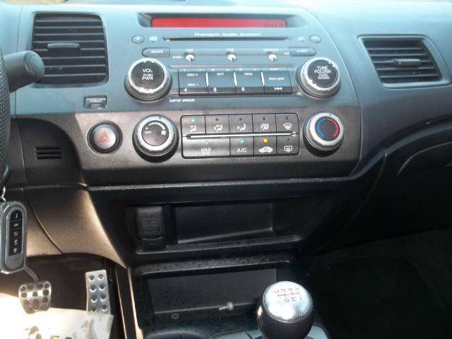 2008 Honda Civic XLT ~ 3rd Row Sunroof 4x4