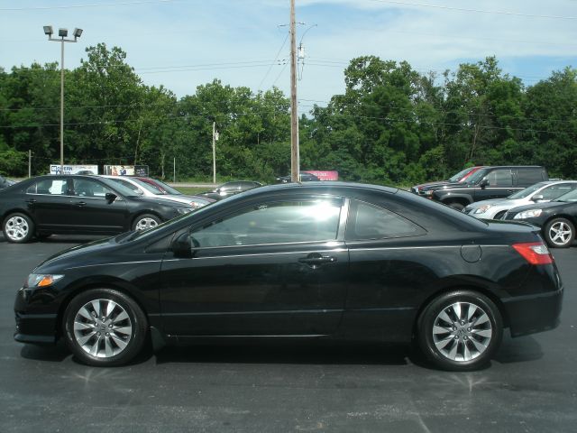 2009 Honda Civic 4DR SE