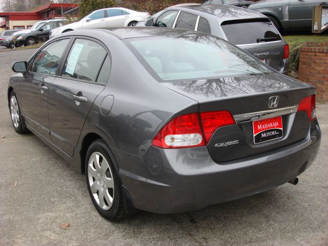 2010 Honda Civic 2dr Reg Cab 120.5 WB