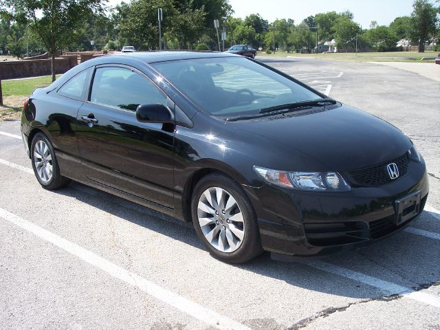 2010 Honda Civic AWD - 7 Passenger At Brookvi