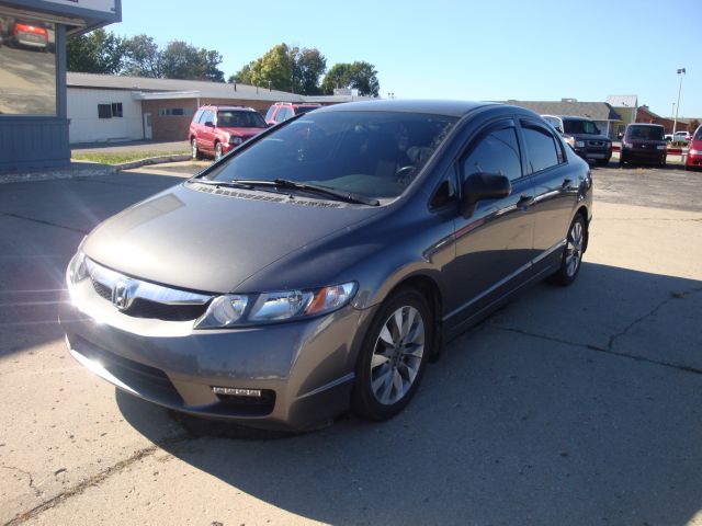 2010 Honda Civic T6 AWD Leather Moonroof Third Row Seat DVD